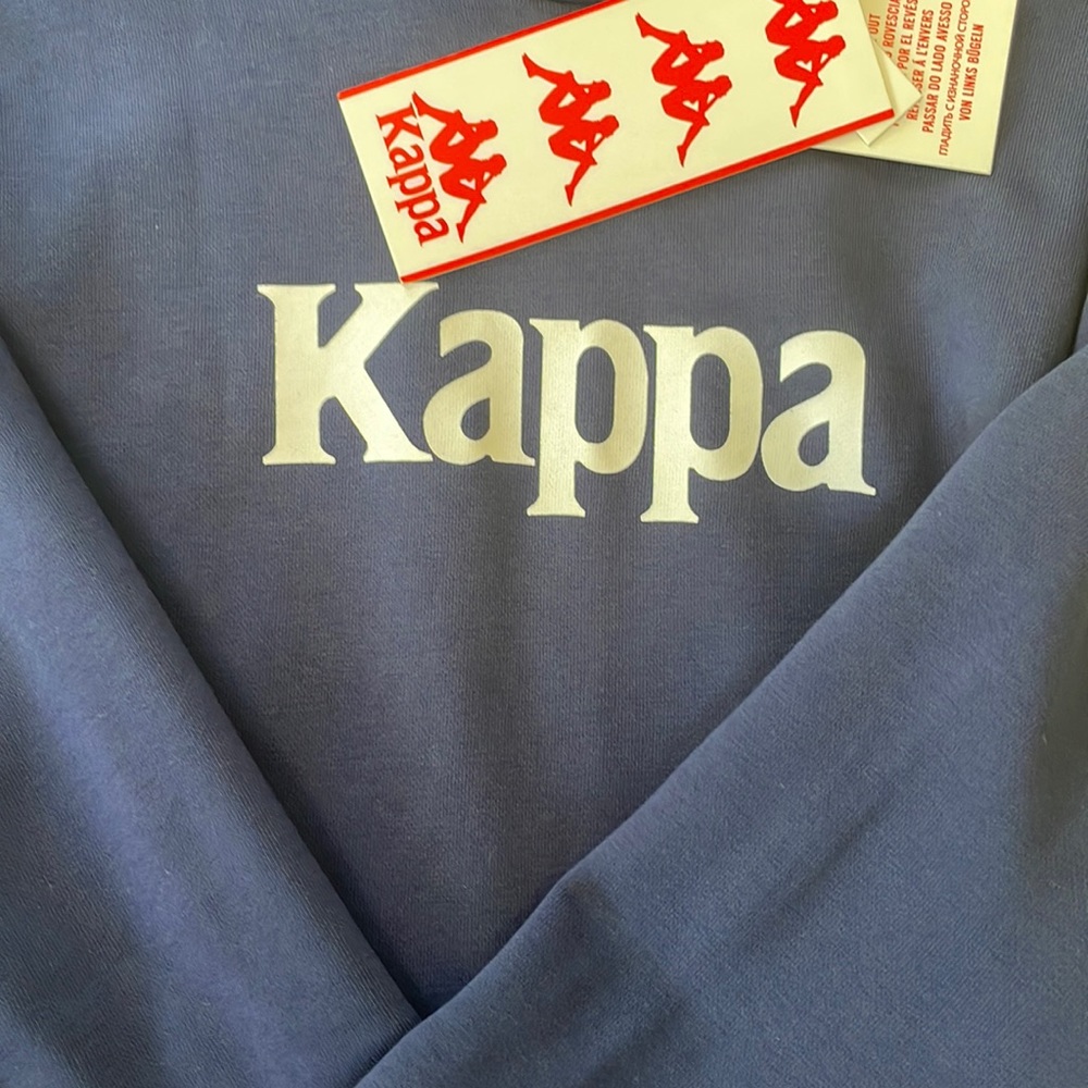 Beautiful blue Kappa Hoodie.Material is so soft.Size large but fits like medium.